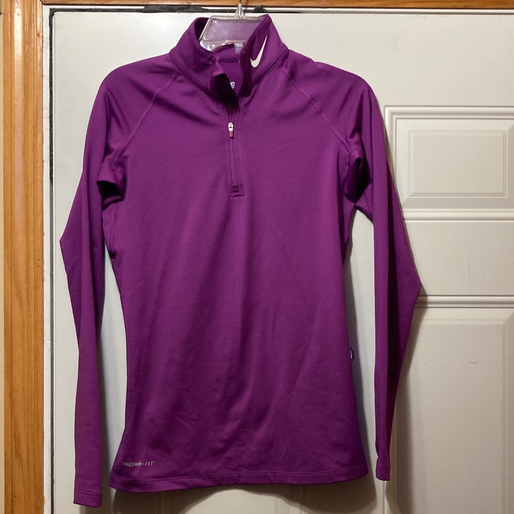 Nike Women's Purple Therma-FIT Top S
